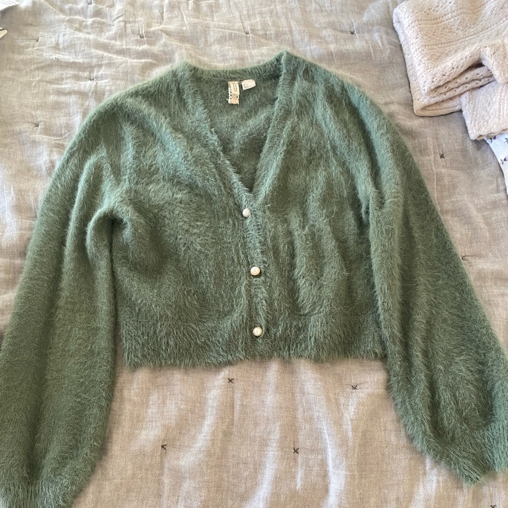 H&M sage green fuzzy sweater. Size small. Worn only a few times.